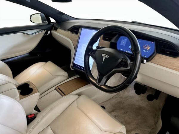 Used Tesla Model S 2019 for sale - 76209274: Photo 16