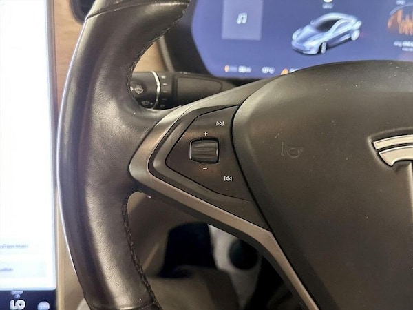 Used Tesla Model S 2019 for sale - 76209274: Photo 18