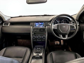 Used Land Rover Discovery Sport 2018 for sale - 76825853: Photo