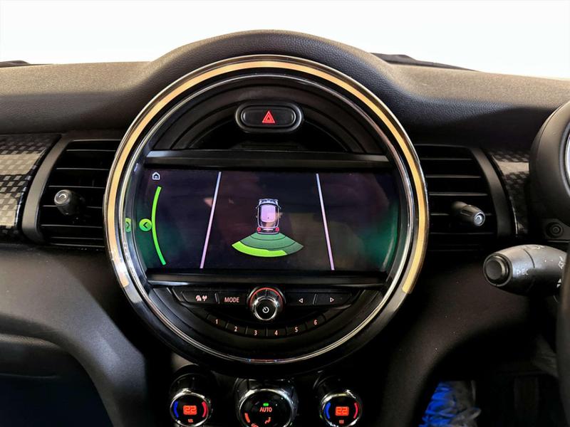 Used MINI Hatch 2019 for sale - 76968522: Photo 20