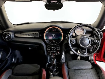 Used MINI Hatch 2019 for sale - 76968522: Photo