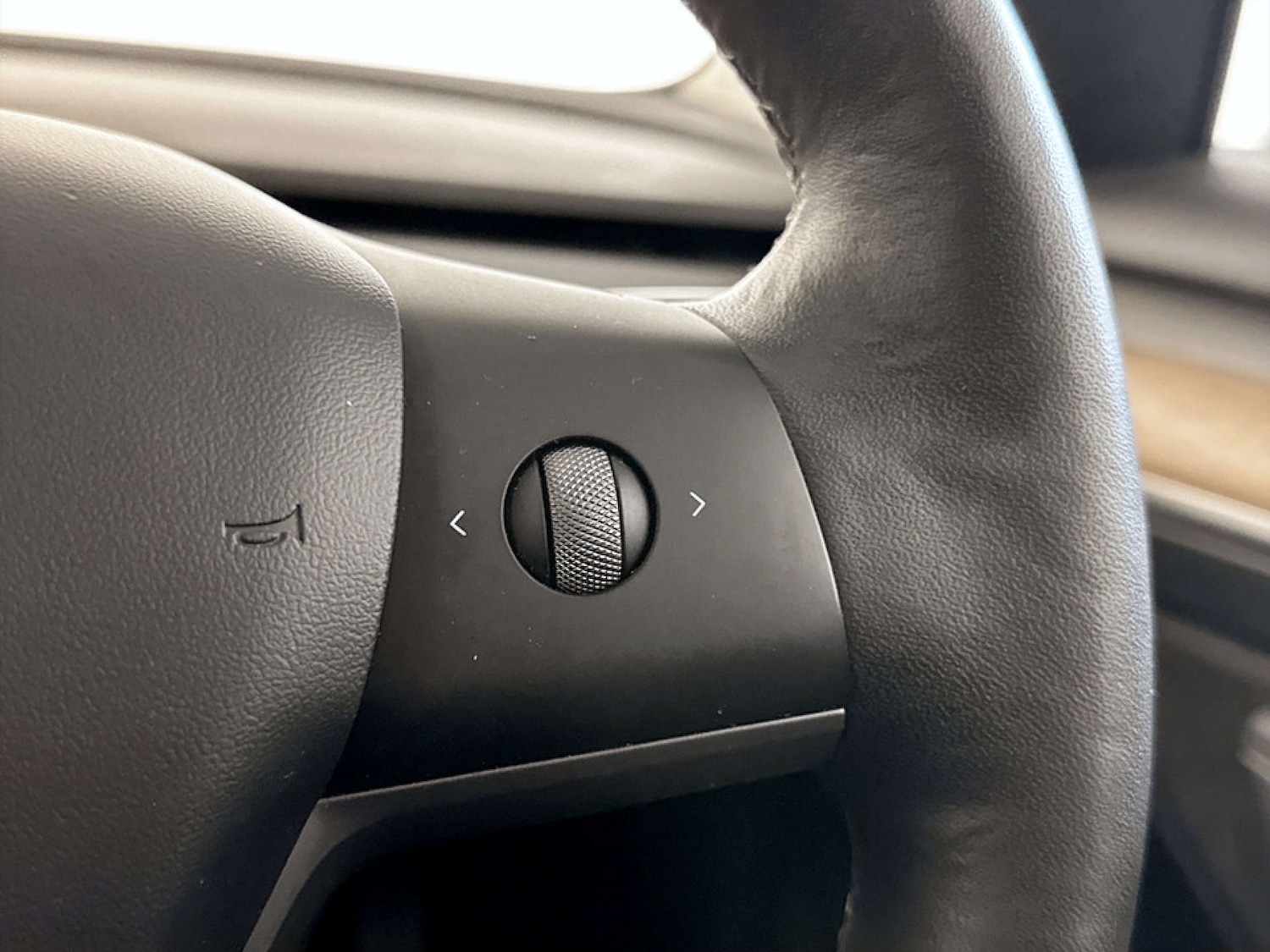 Used Tesla Model 3 2021 for sale - 77542691: Photo 18