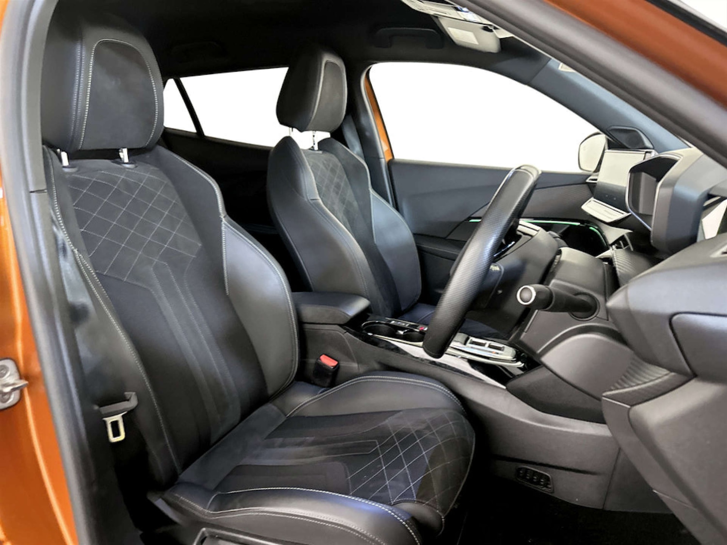 Used Peugeot 2008 2022 for sale - 77329458: Photo 11