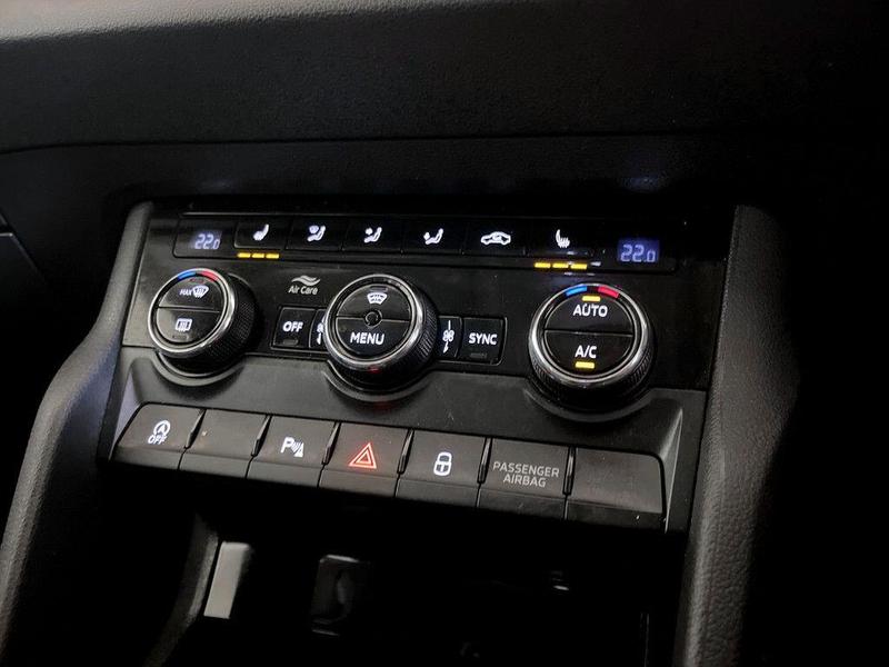 Used Skoda Karoq 2019 for sale - 76557431: Photo 27