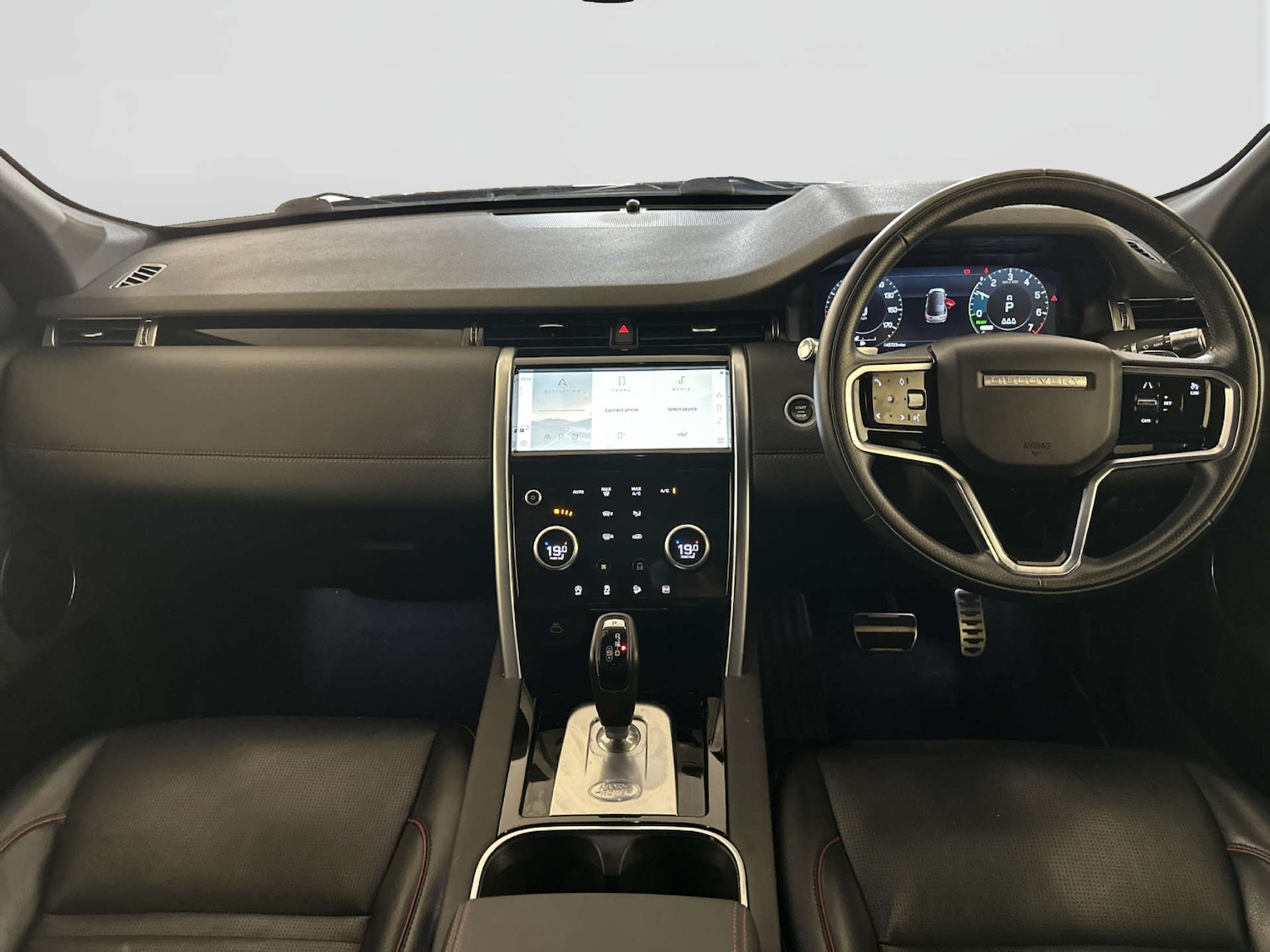 Used Land Rover Discovery Sport 2022 for sale - 78083444: Photo 3