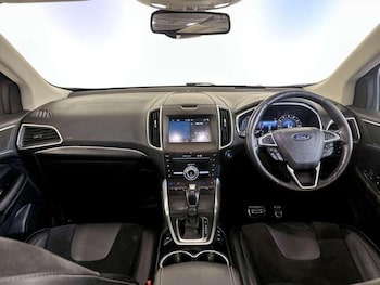 Used Ford Edge 2018 for sale - 76826068: Photo