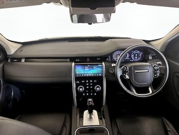 Used Land Rover Discovery Sport 2019 for sale - 76467743: Photo