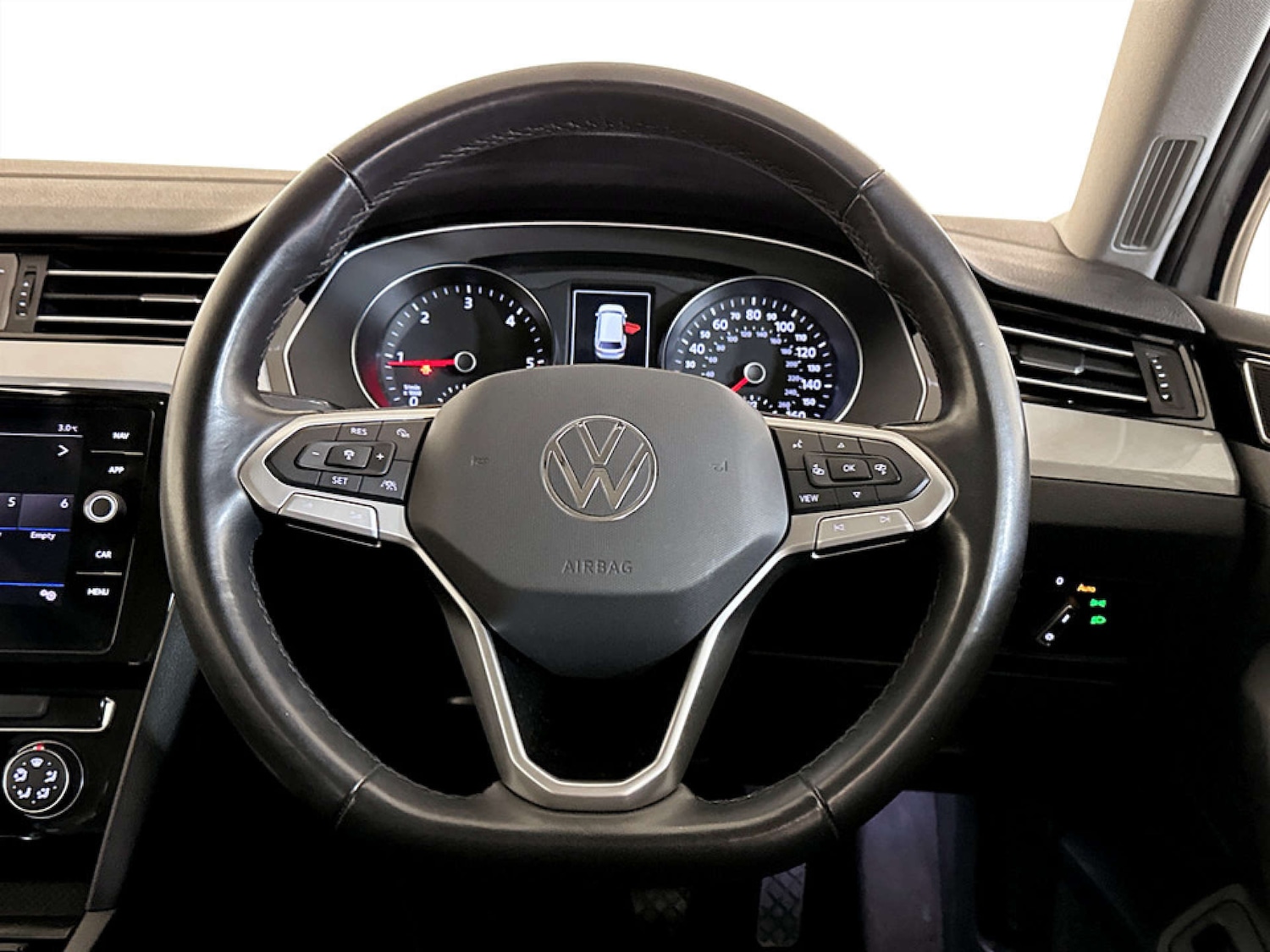 Used Volkswagen Passat 2022 for sale - 77185042: Photo 16
