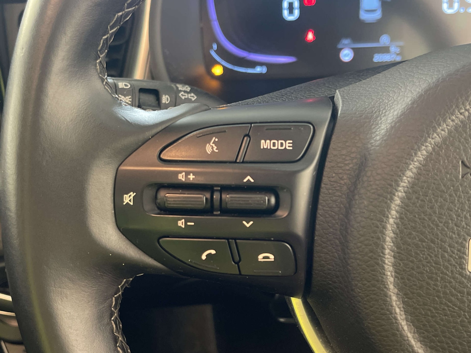 Used Kia Stonic 2025 for sale - 77931945: Photo 17