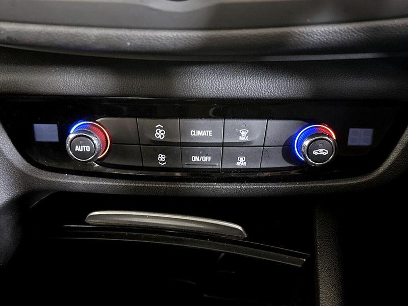 Used Vauxhall Insignia 2021 for sale - 76308888: Photo 21