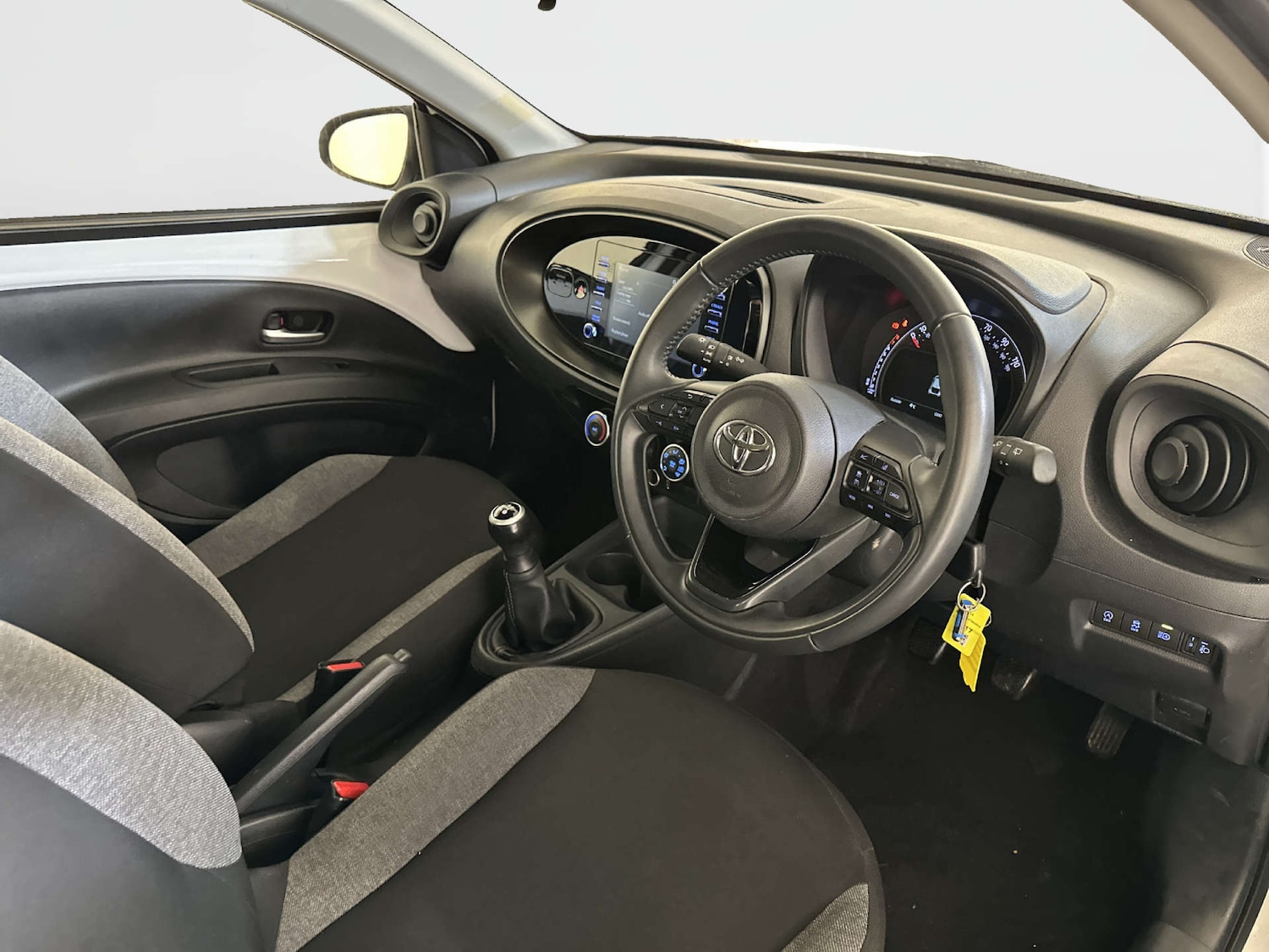 Used Toyota Aygo X 2022 for sale - 77880480: Photo 16