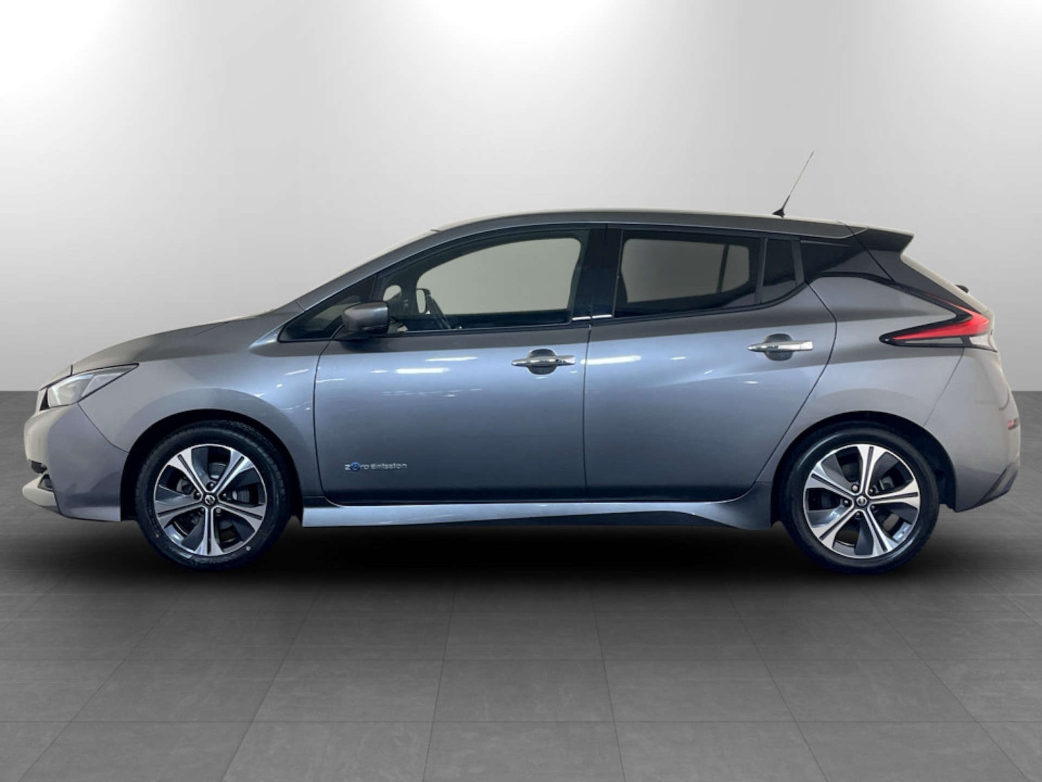 Used Nissan Leaf 2020 for sale - 77211744: Photo 10