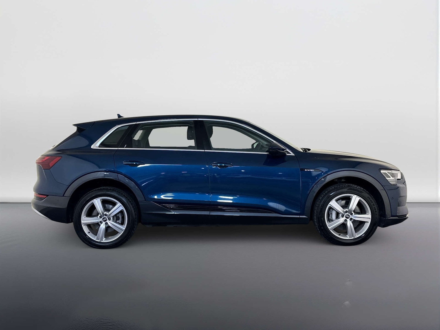 Used Audi e-tron 2021 for sale - 78083386: Photo 11