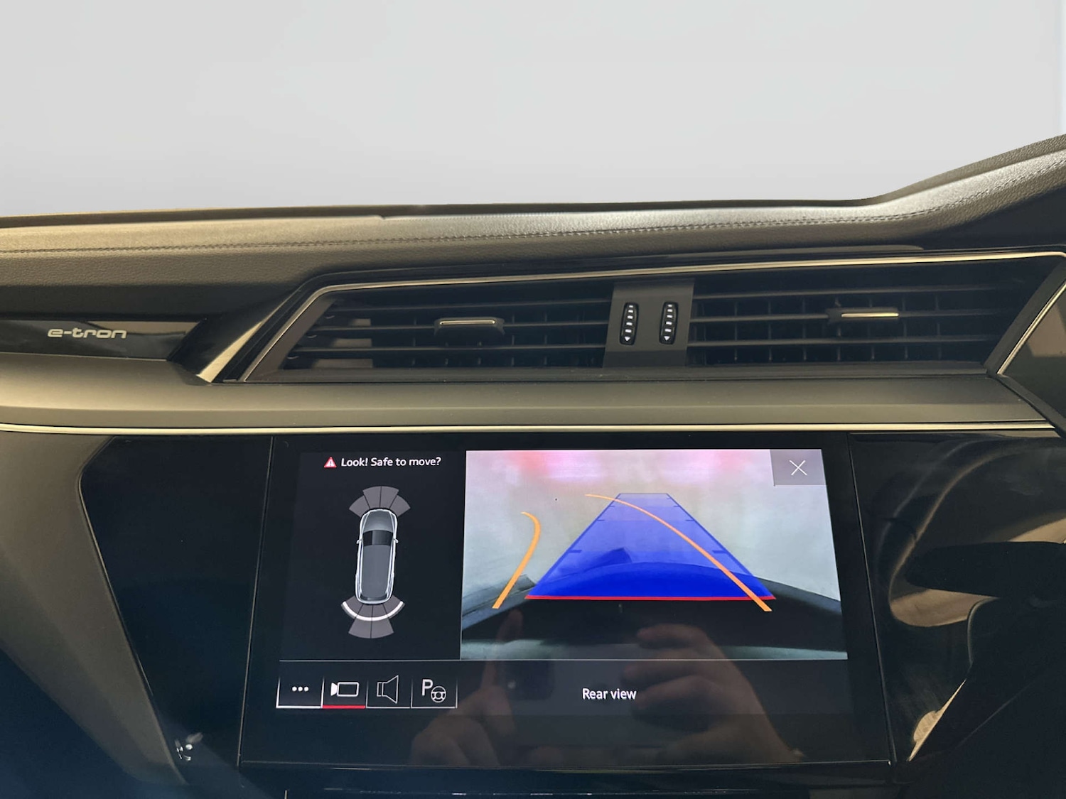 Used Audi e-tron 2021 for sale - 78083386: Photo 20