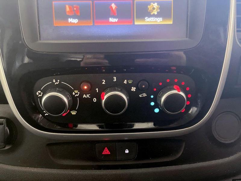 Used Renault Trafic 2019 for sale - 76415784: Photo 23