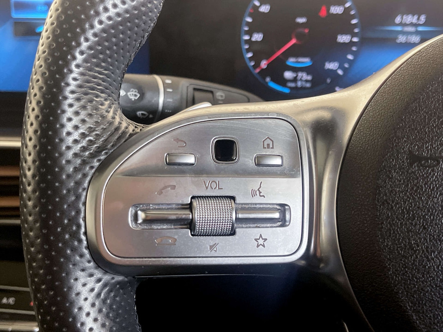 Used Mercedes-Benz EQC 2021 for sale - 77609403: Photo 17