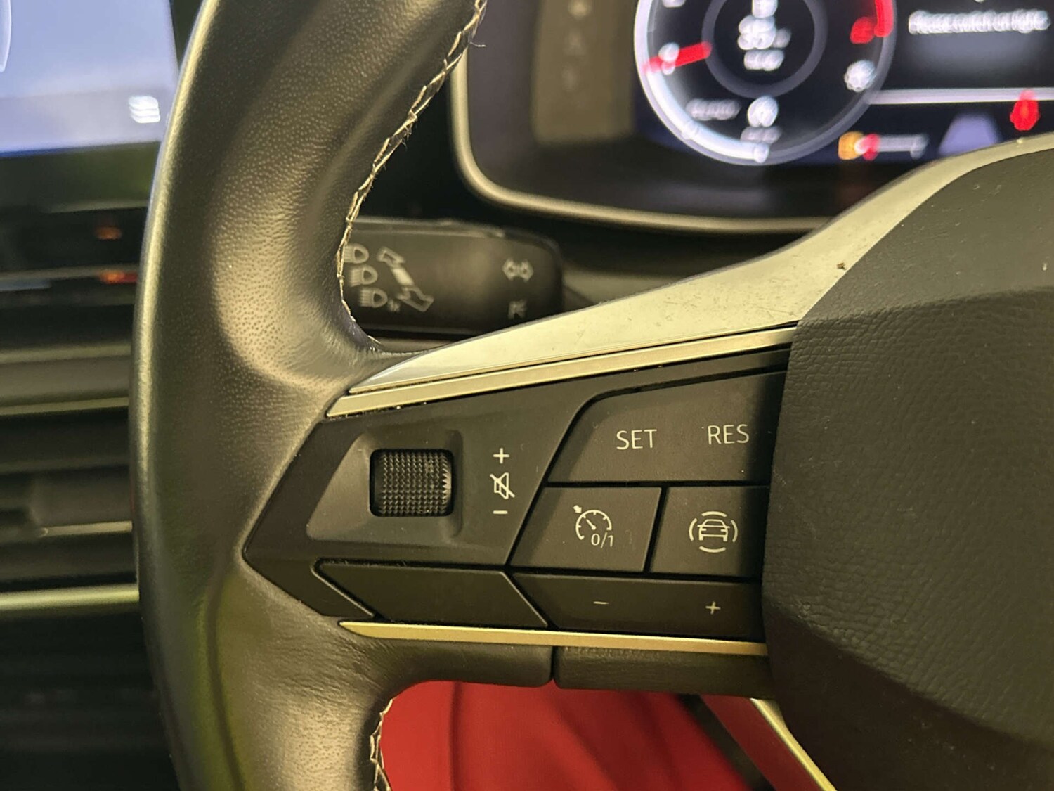 Used SEAT Leon 2023 for sale - 78080709: Photo 17