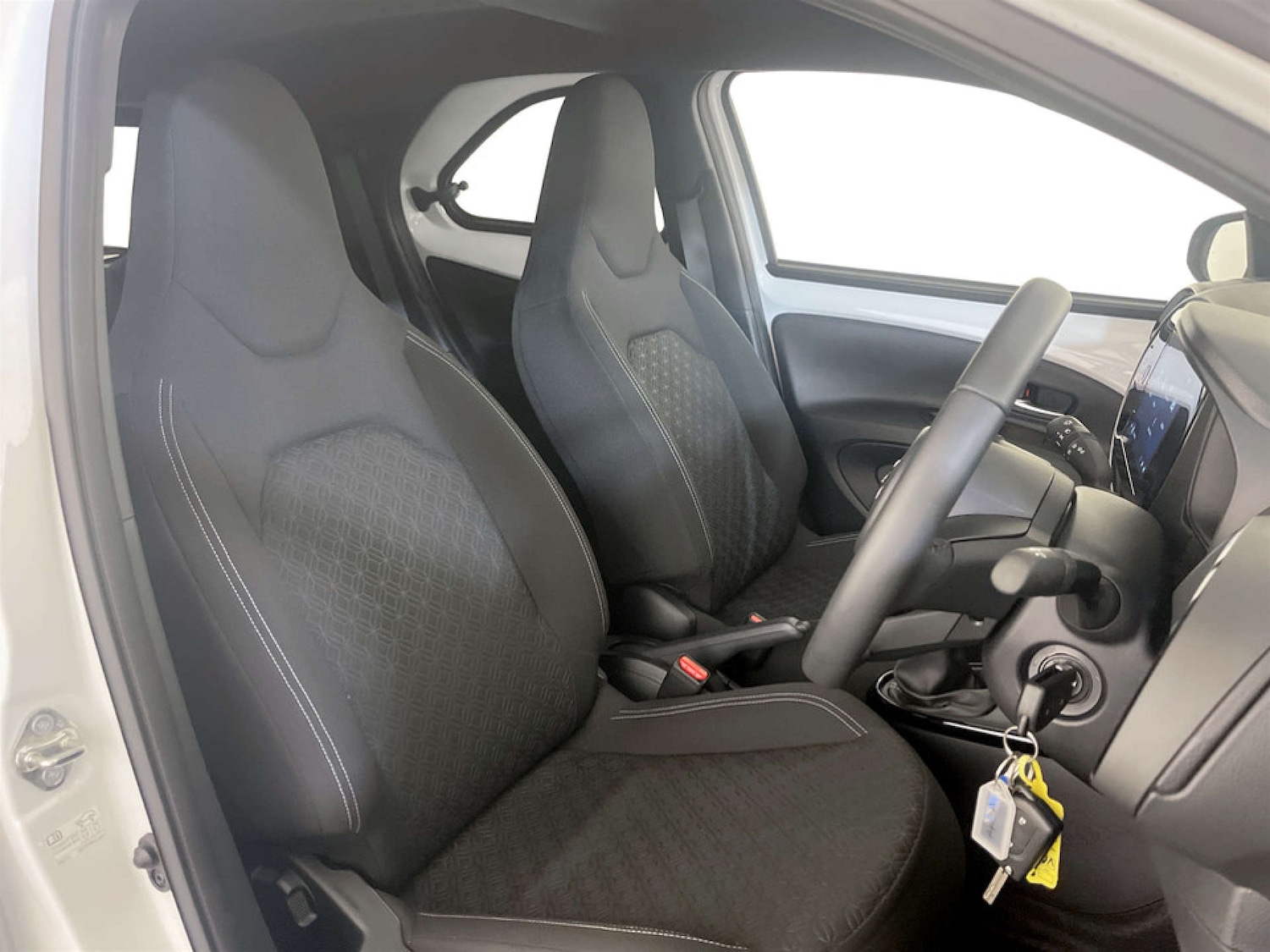 Used Toyota Aygo X 2024 for sale - 77301720: Photo 12