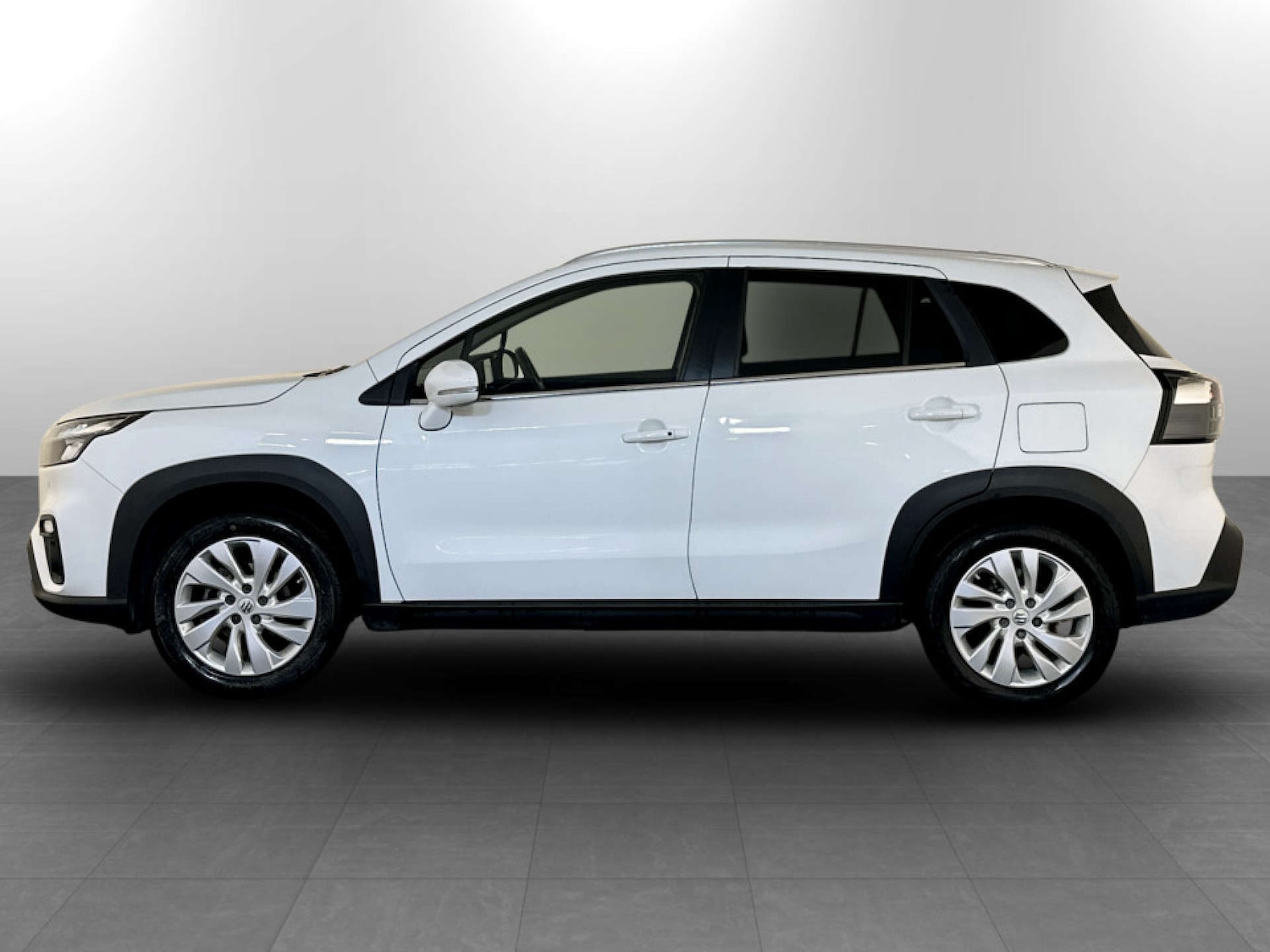 Used Suzuki SX4 S-Cross 2023 for sale - 77303947: Photo 7