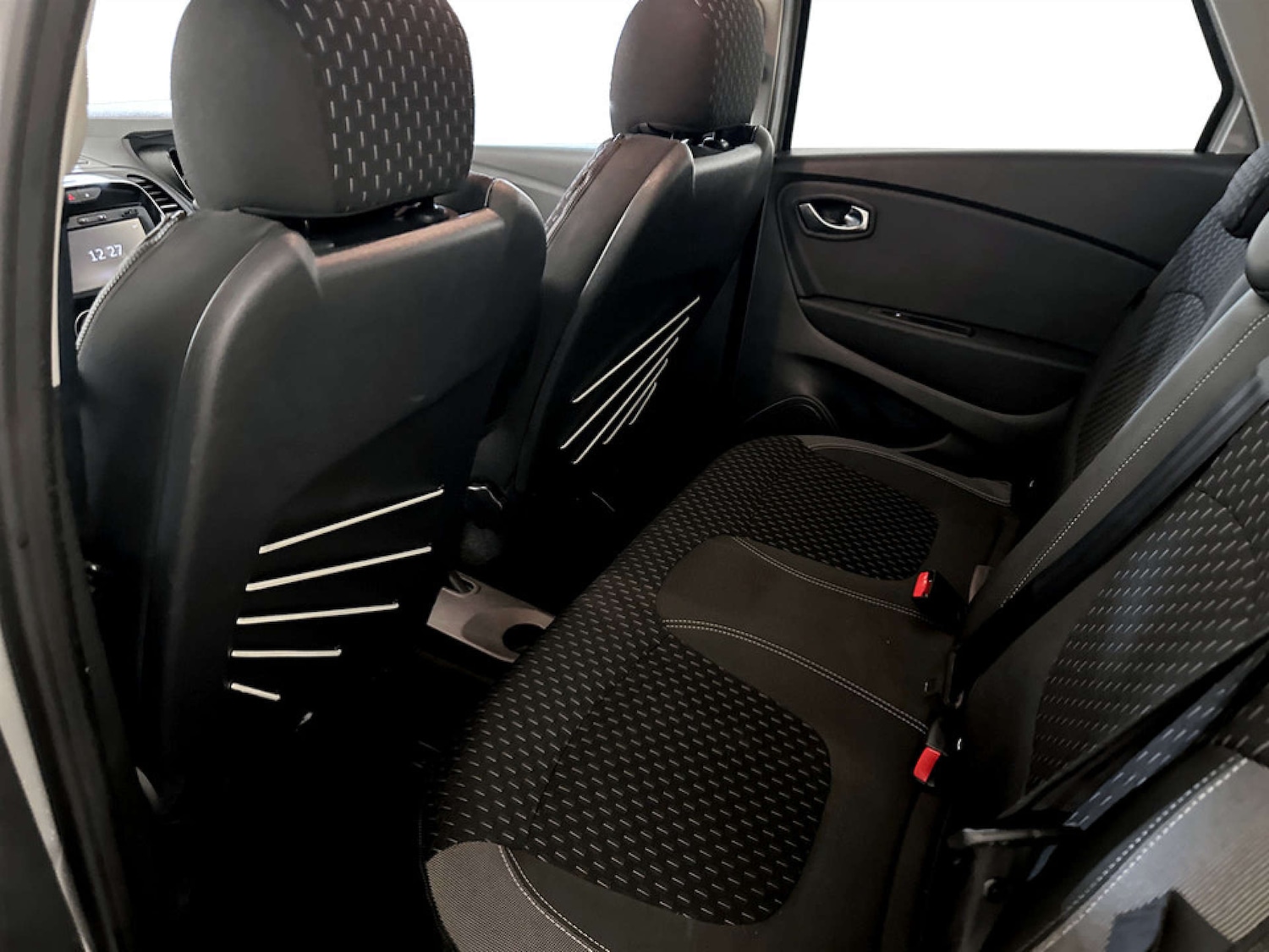 Used Renault Captur 2018 for sale - 77185349: Photo 14