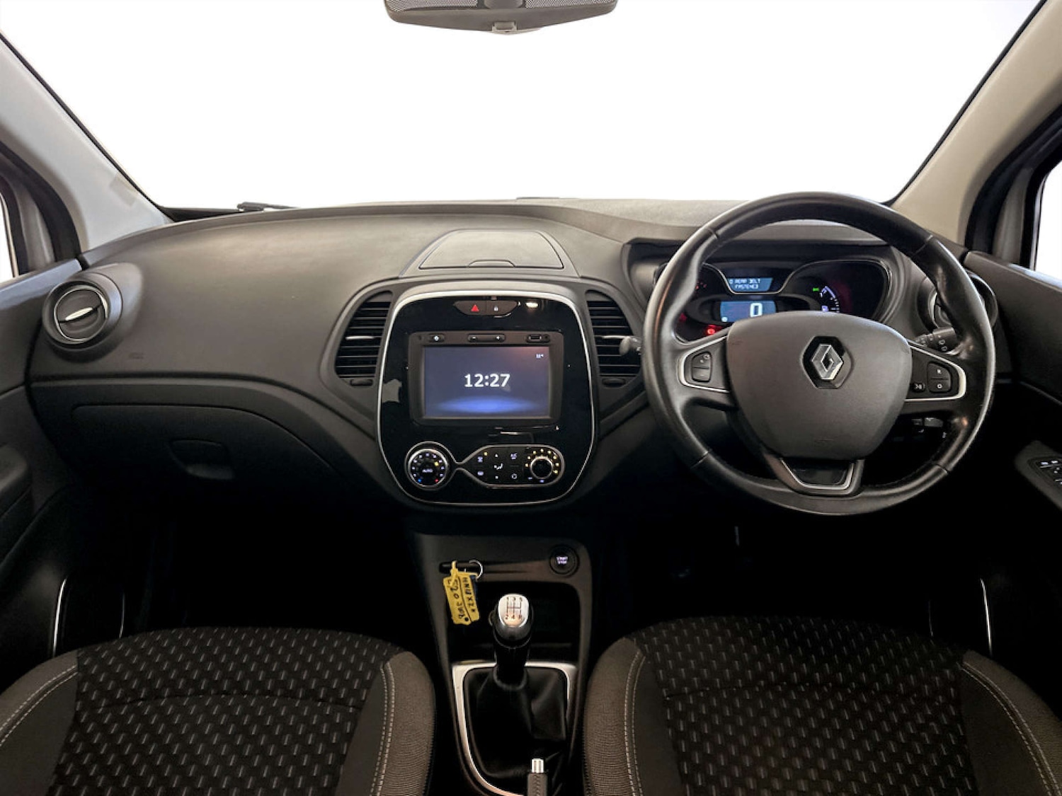 Used Renault Captur 2018 for sale - 77185349: Photo 3