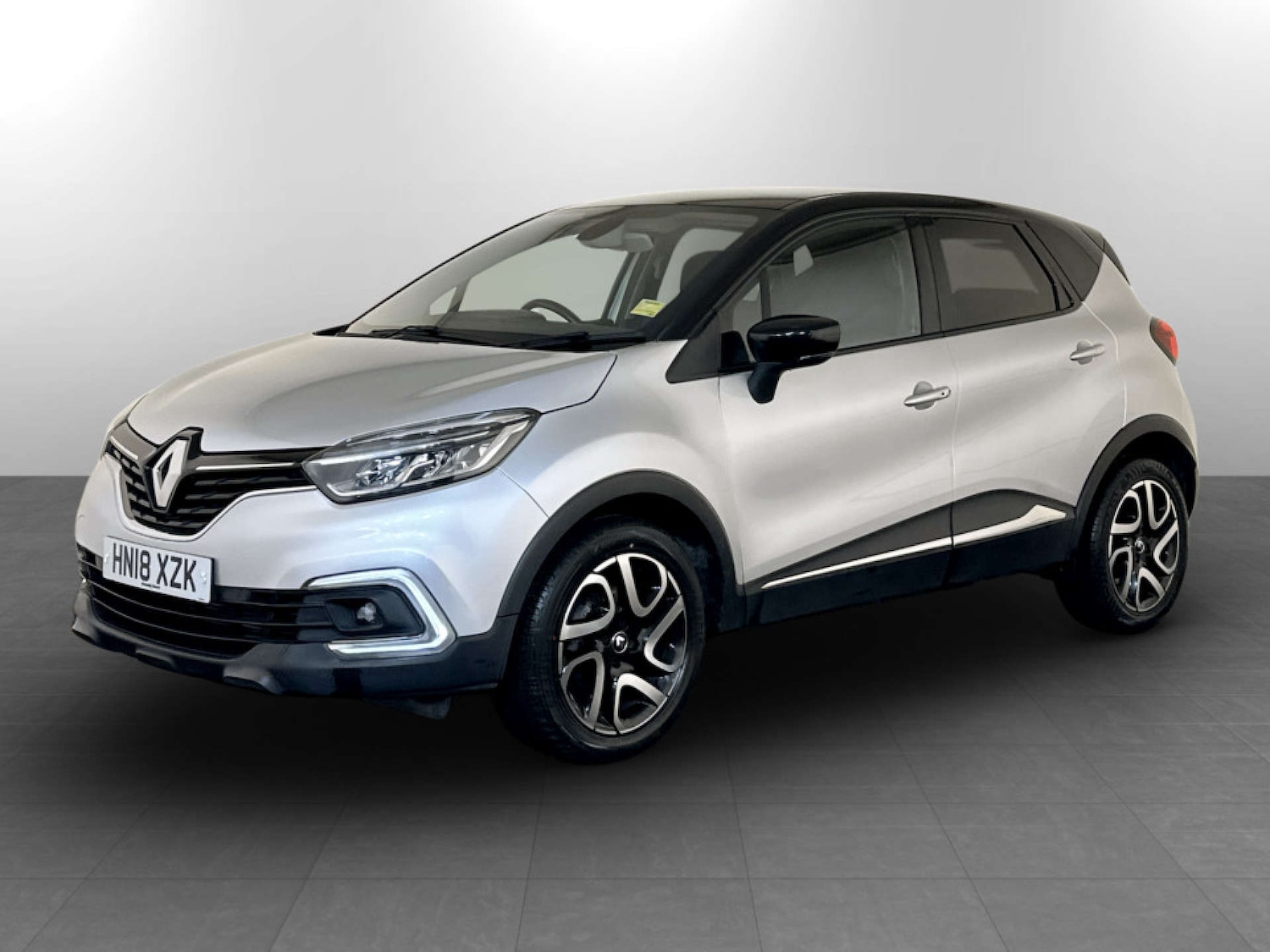 Used Renault Captur 2018 for sale - 77185349: Photo 6