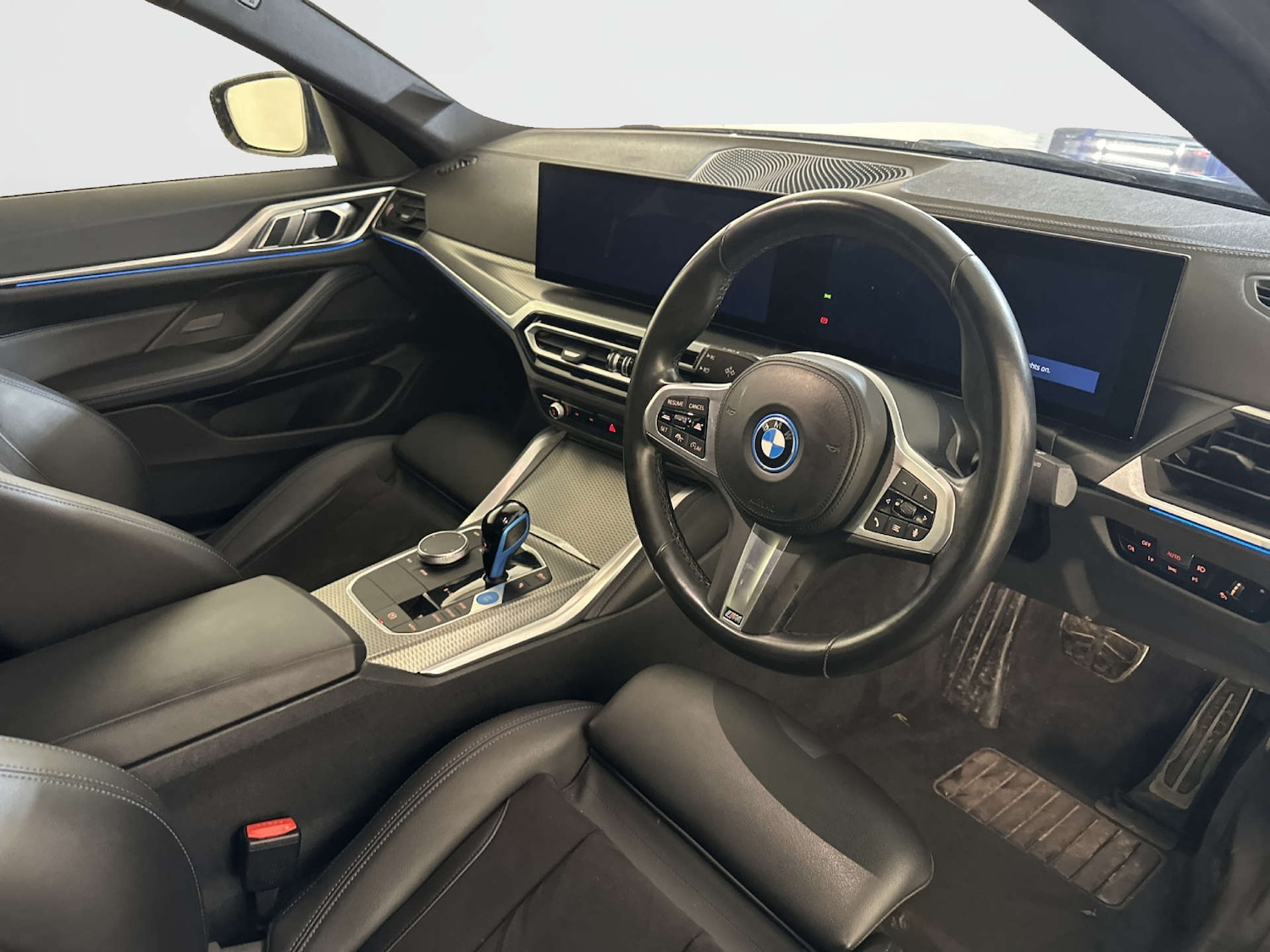 Used BMW i4 2022 for sale - 77953296: Photo 15