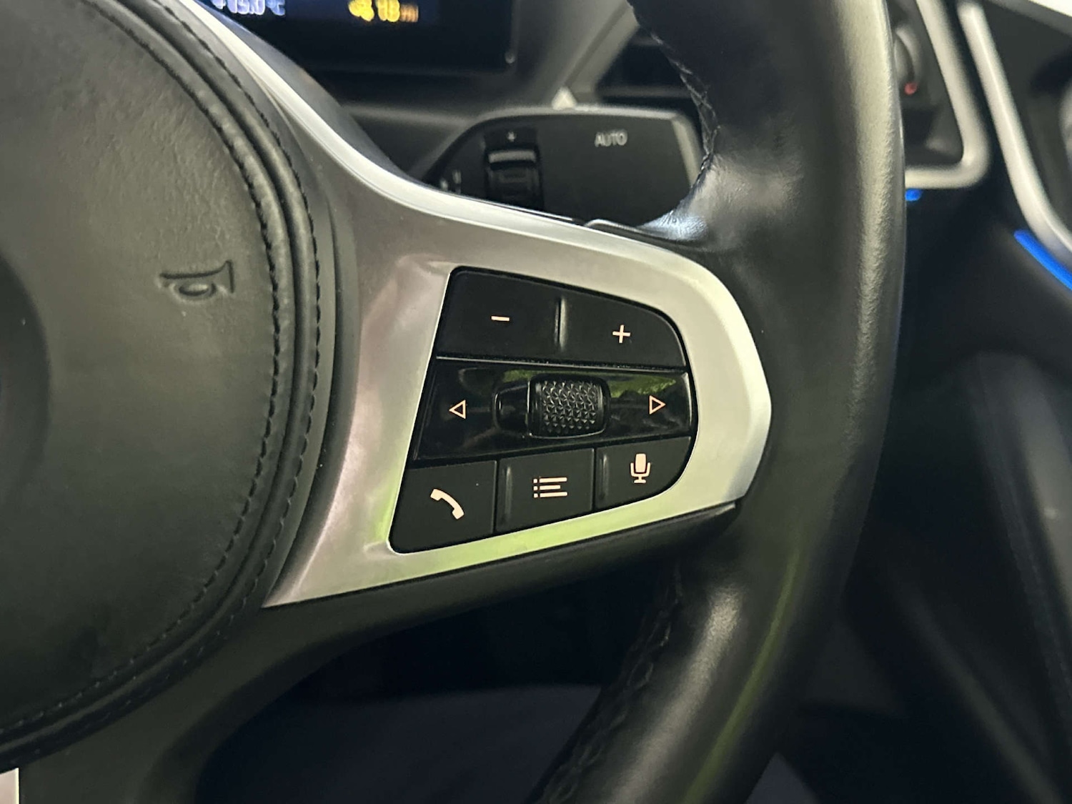 Used BMW i4 2022 for sale - 77953296: Photo 19