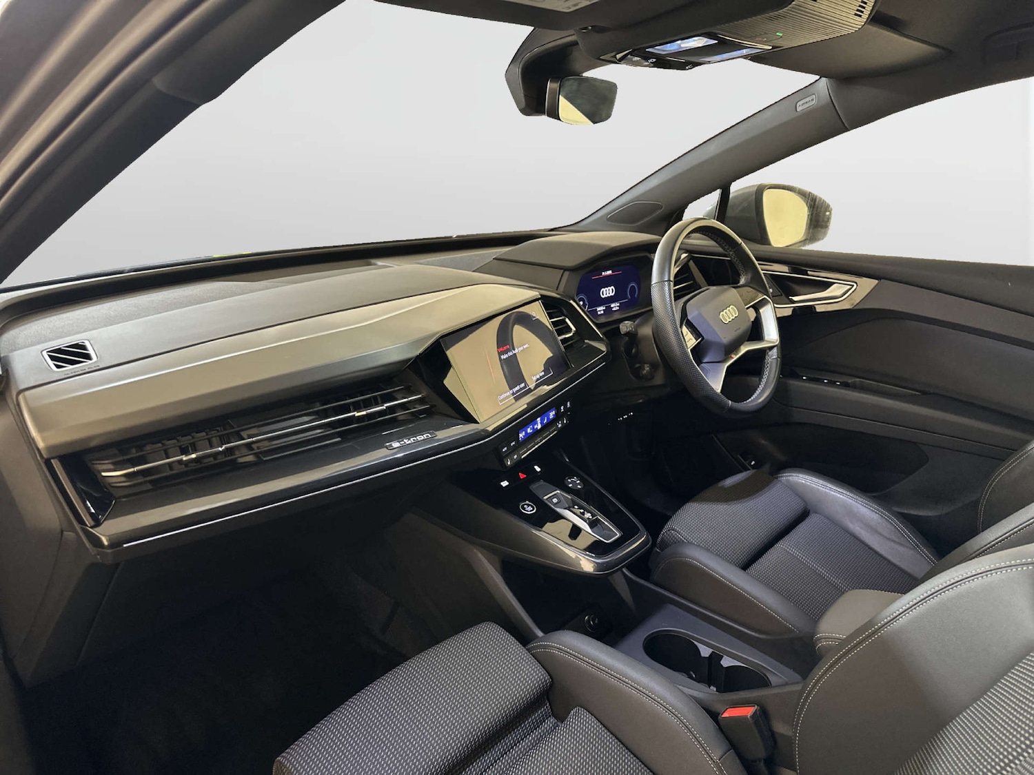 Used Audi Q4 e-tron 2023 for sale - 78083364: Photo 11