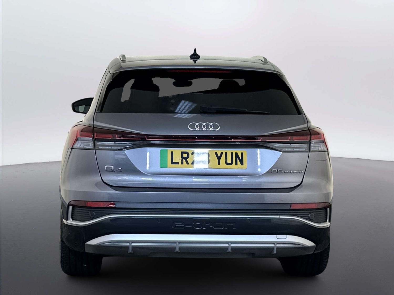 Used Audi Q4 e-tron 2023 for sale - 78083364: Photo 9