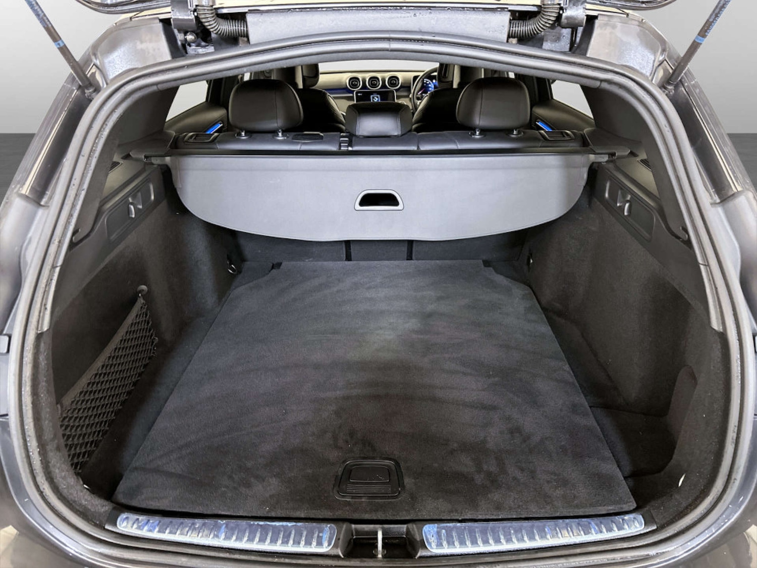 Used Mercedes-Benz C Class 2023 for sale - 77185305: Photo 15