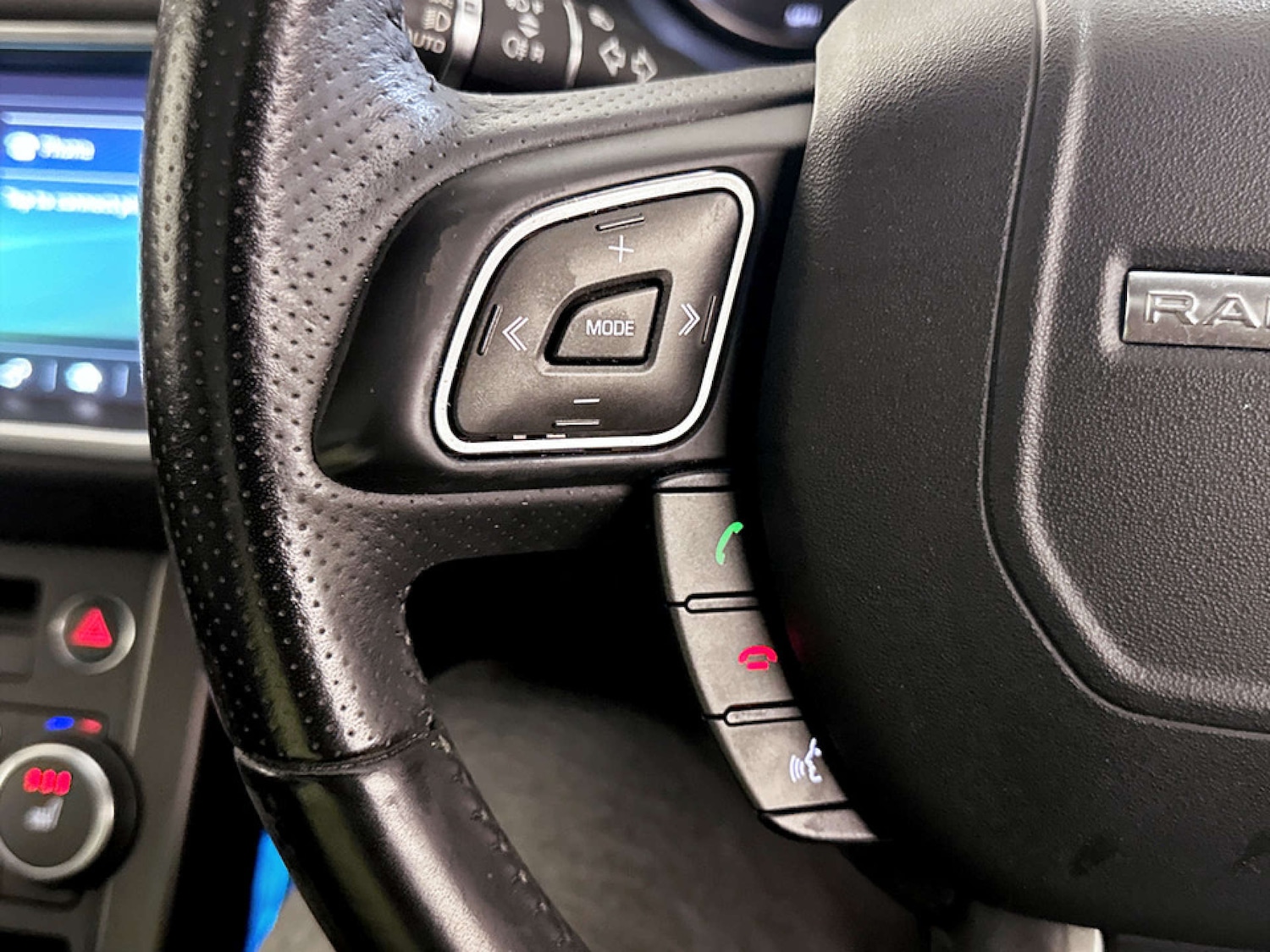 Used Land Rover Range Rover Evoque 2018 for sale - 77184945: Photo 17