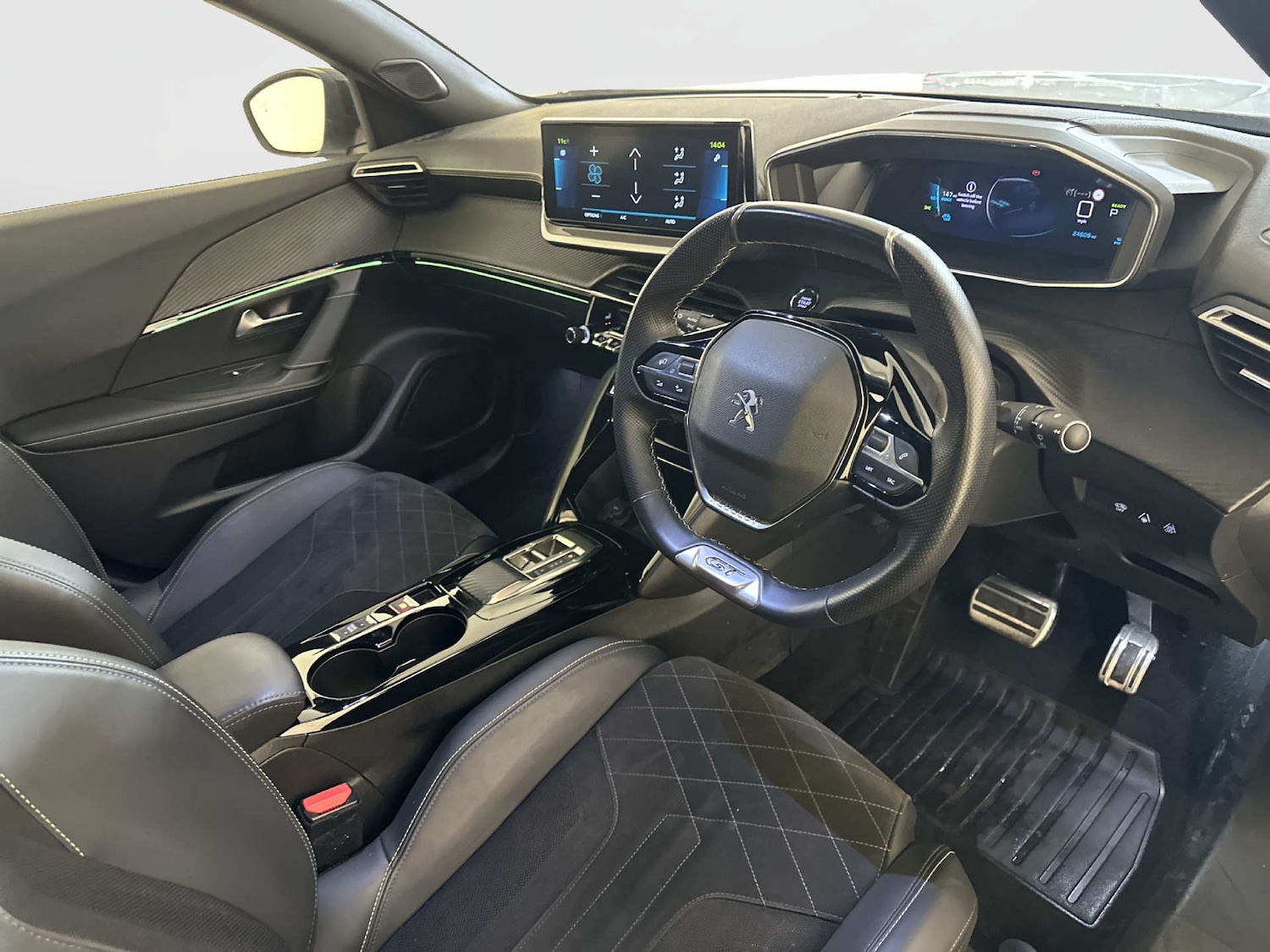 Used Peugeot 2008 2023 for sale - 78030904: Photo 15