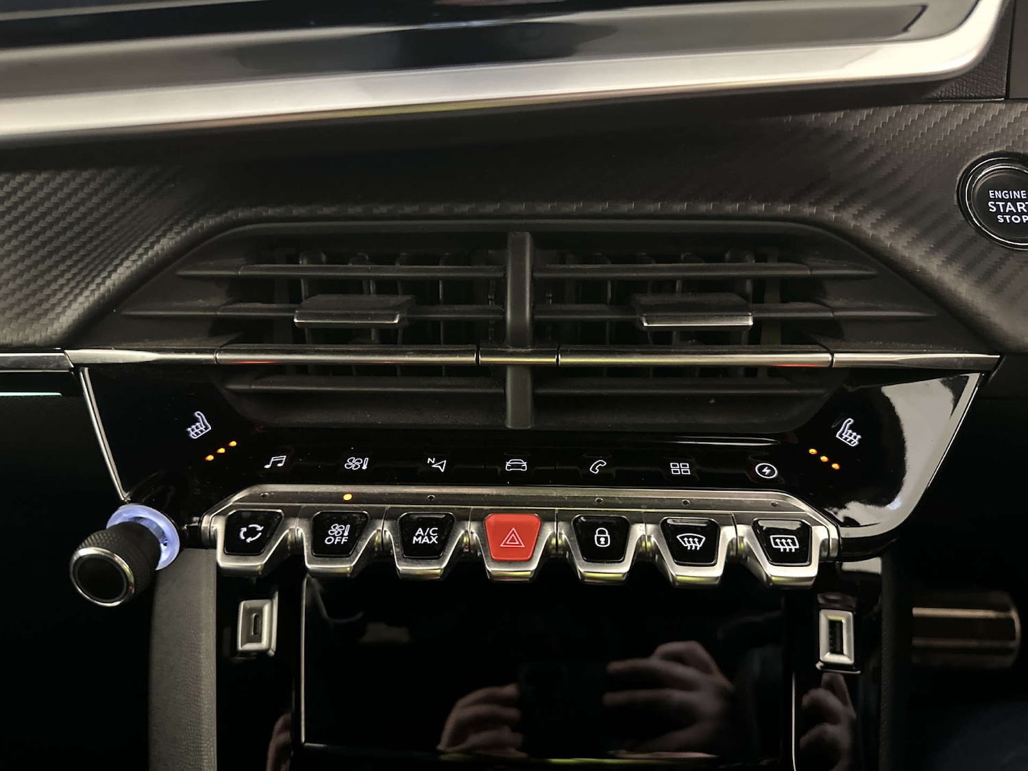 Used Peugeot 2008 2023 for sale - 78030904: Photo 24