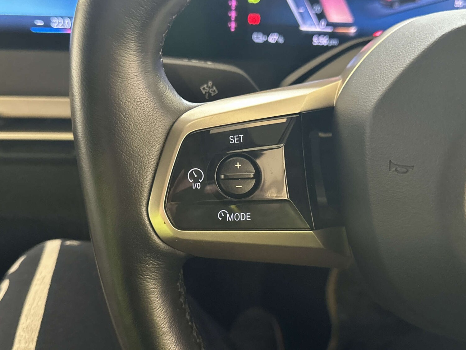 Used BMW iX 2022 for sale - 77906916: Photo 17