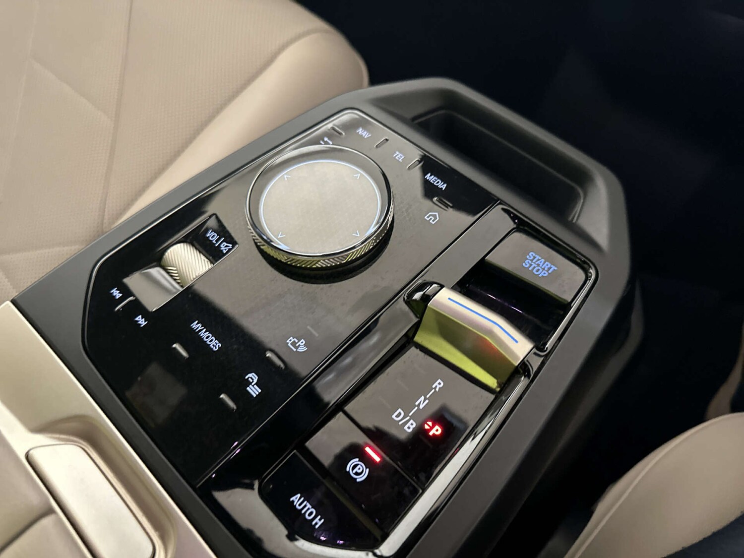 Used BMW iX 2022 for sale - 77906916: Photo 24