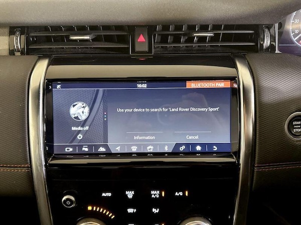 Used Land Rover Discovery Sport 2020 for sale - 76296693: Photo 24