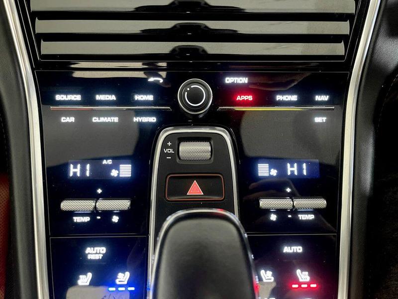 Used Porsche Panamera 2019 for sale - 76703056: Photo 27