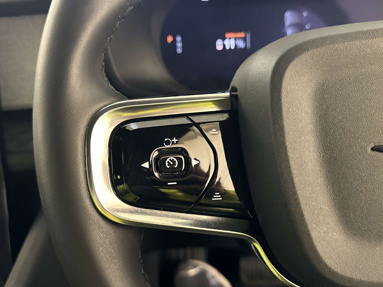 Used Polestar Polestar 2 2022 for sale - 77989948: Photo 17