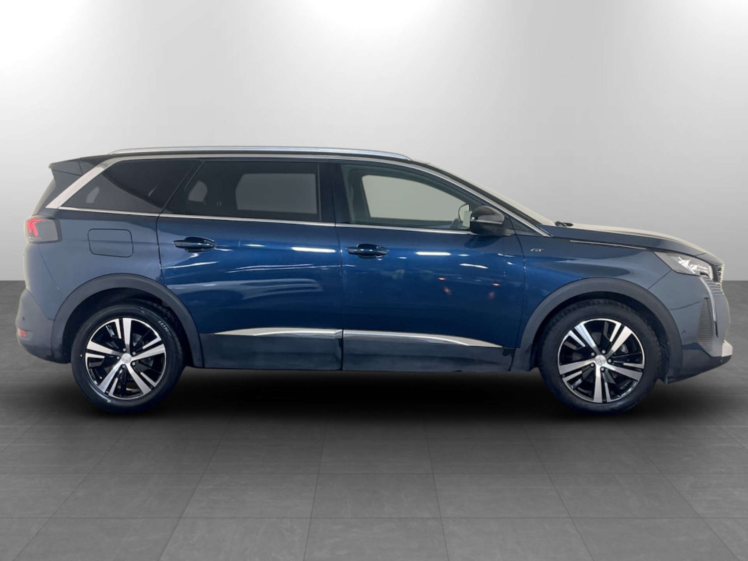 Used Peugeot 5008 2023 for sale - 77185038: Photo 11