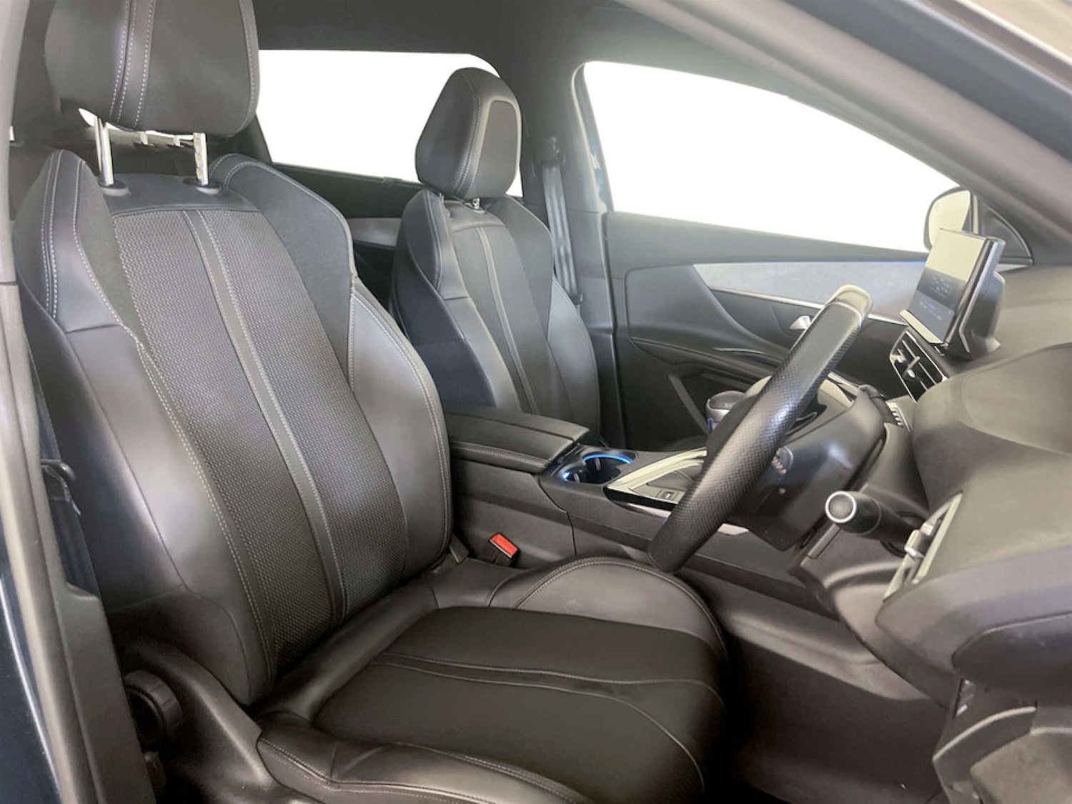 Used Peugeot 5008 2023 for sale - 77185038: Photo 13