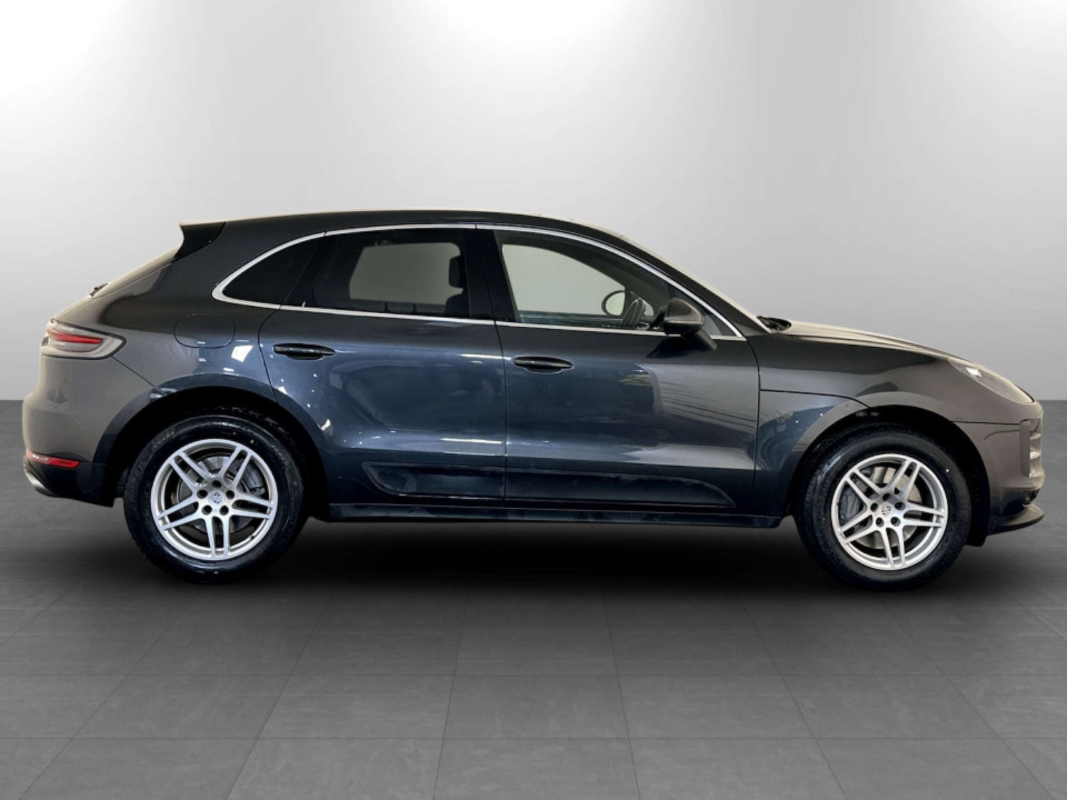 Used Porsche Macan 2019 for sale - 77247846: Photo 11