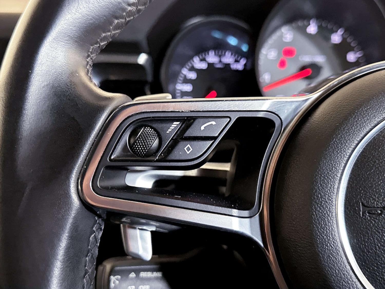 Used Porsche Macan 2019 for sale - 77247846: Photo 17