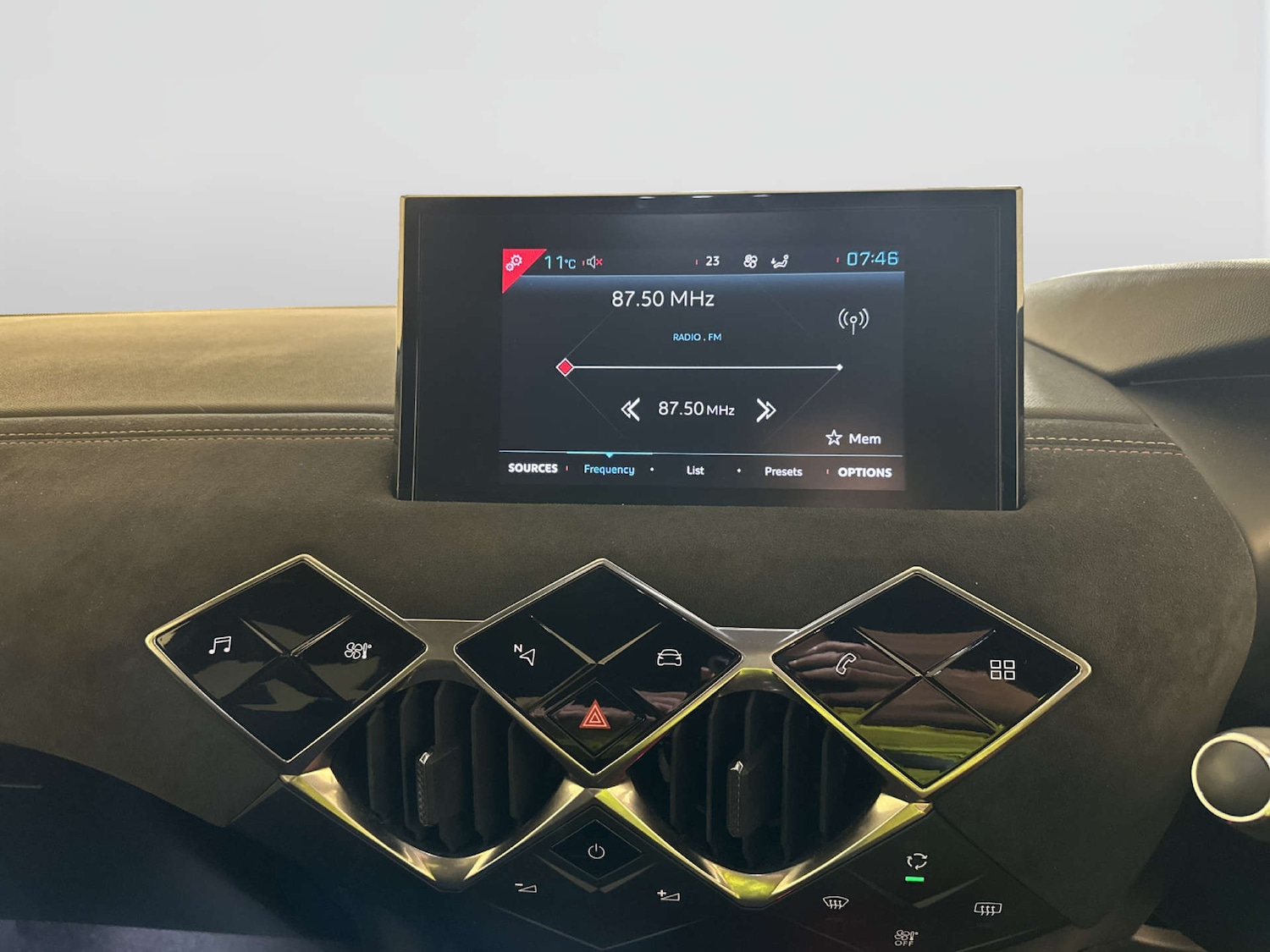 Used DS Automobiles DS 3 2021 for sale - 78083358: Photo 22