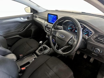 Used Ford Focus 2020 for sale - 75945205: Photo