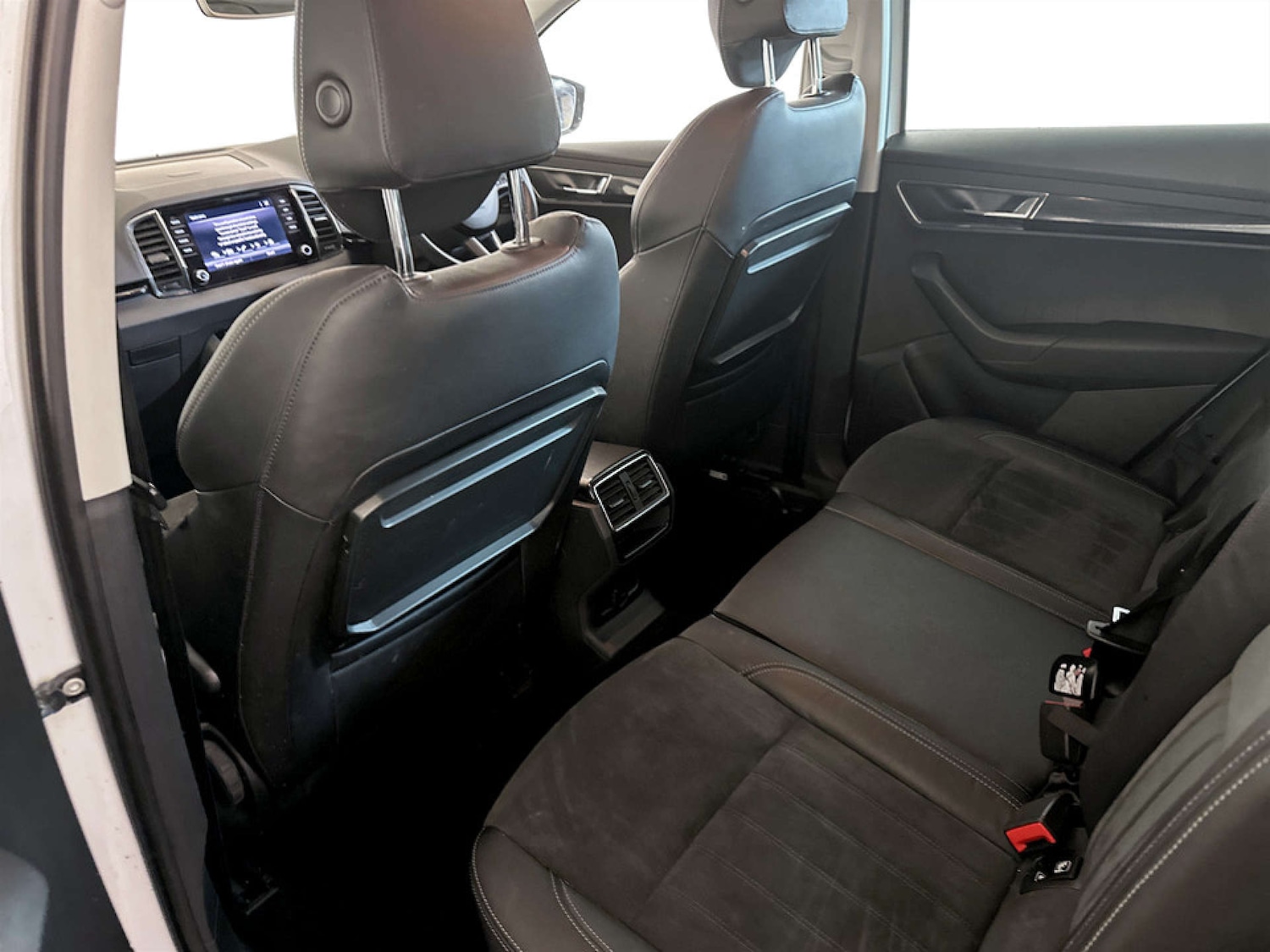 Used Skoda Karoq 2019 for sale - 77185346: Photo 13