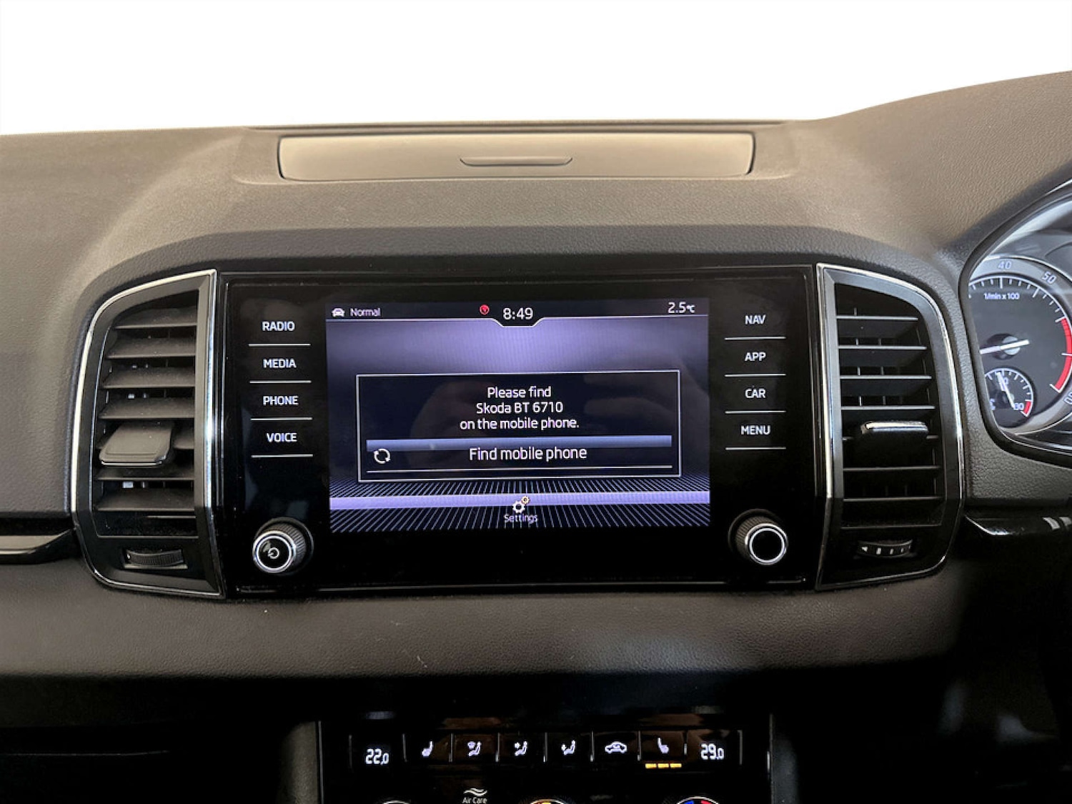 Used Skoda Karoq 2019 for sale - 77185346: Photo 22