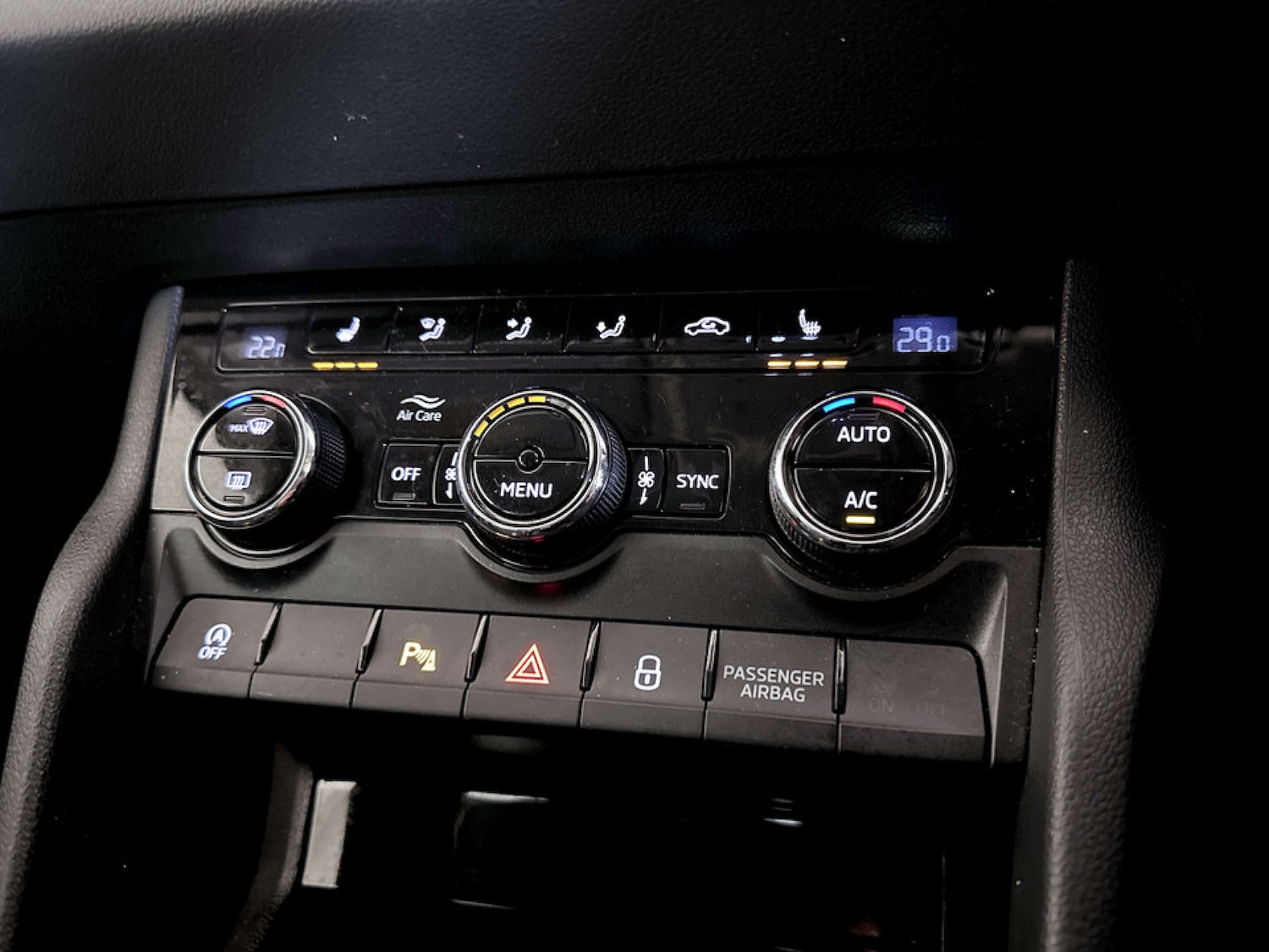 Used Skoda Karoq 2019 for sale - 77185346: Photo 25