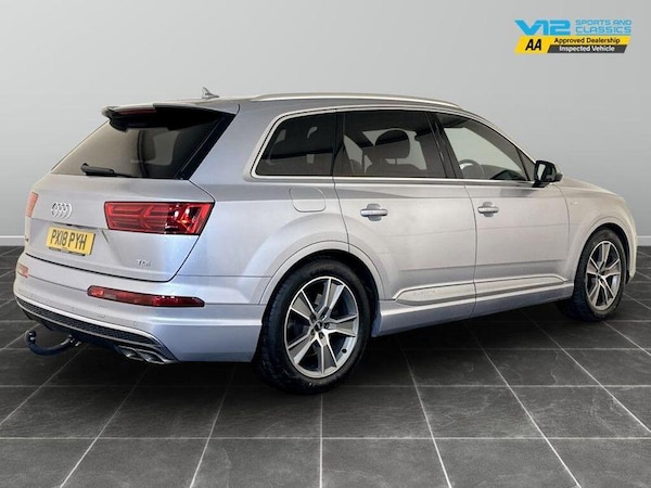 Used Audi Q7 2018 for sale - 76344432: Photo 10