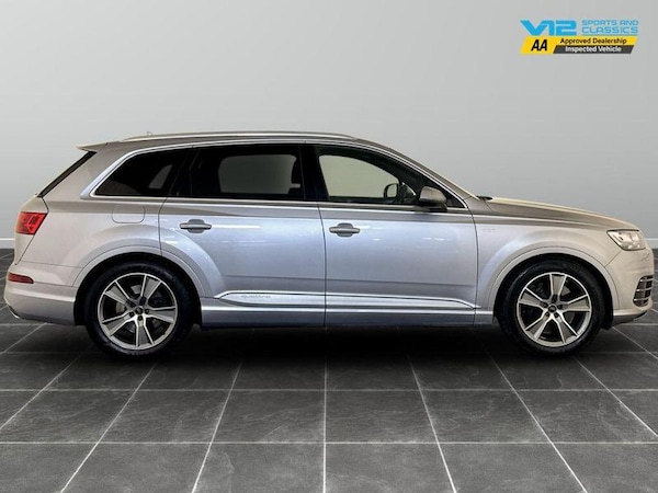 Used Audi Q7 2018 for sale - 76344432: Photo 11